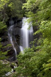 THE ULTIMATE GEORGIA WATERFALLS ROAD TRIP IS HERE—AND ANYONE CAN DO IT 5