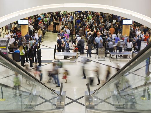 AIRPORTS PREDICT – AND PREPARE FOR – THE WORST DAYS TO FLY THIS SUMMER