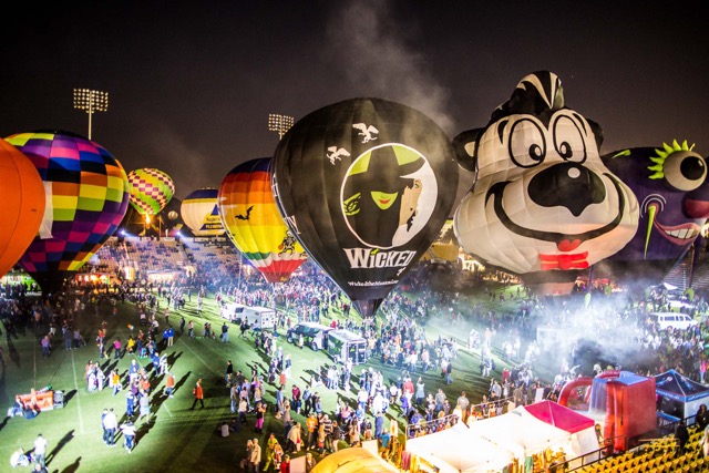 *Facebook Friday Freebie!  Enter To Win 4 Tickets to OWL-O-WEEN Hot Air Balloon Festival!