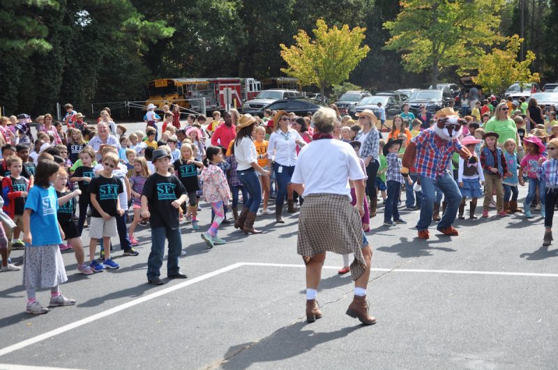 Shallowford Falls Elementary Principals Ride Mechanical Bull EAST COBBER
