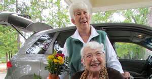 Door-to-Door Rides Offered to Seniors