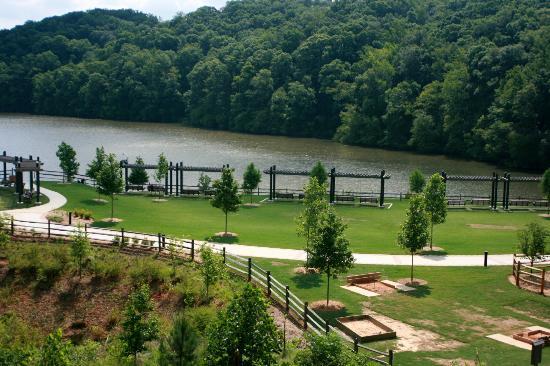 Frugal FunMom Field Trip of the Day for Sunday, July 16: Enjoy the Outdoors at Morgan Falls Park