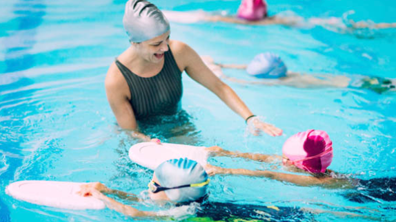 *Facebook Friday Freebie!   Win A Month of Swim Lessons!
