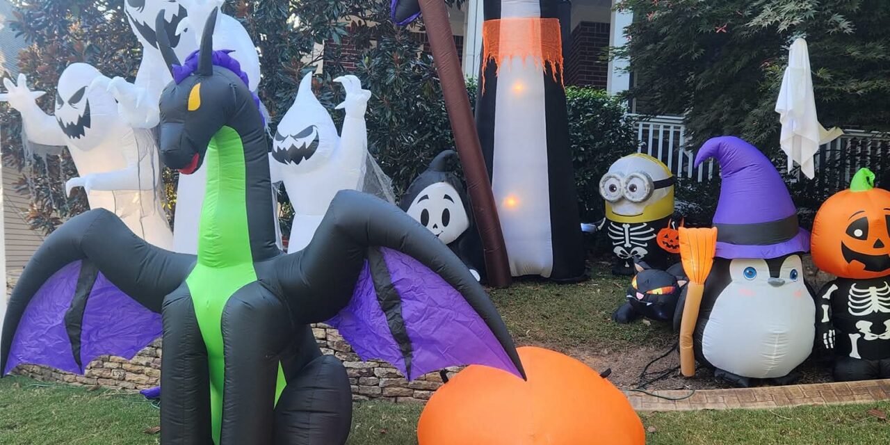 Spirited Fun on Defender Way: The Witmeyer Family’s Halloween Display Delights All Ages