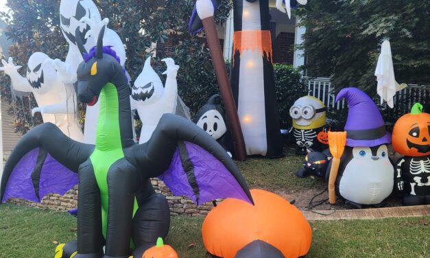 Spirited Fun on Defender Way: The Witmeyer Family’s Halloween Display Delights All Ages
